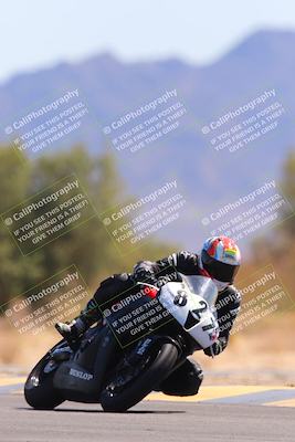 media/Mar-24-2025-Moto Forza (Mon) [[57ce5c5cff]]/2-Intermediate Group/Session 3 Turn 7/